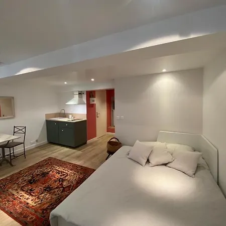 3 - Centre Rue Pietonne - Manon * Hyeres